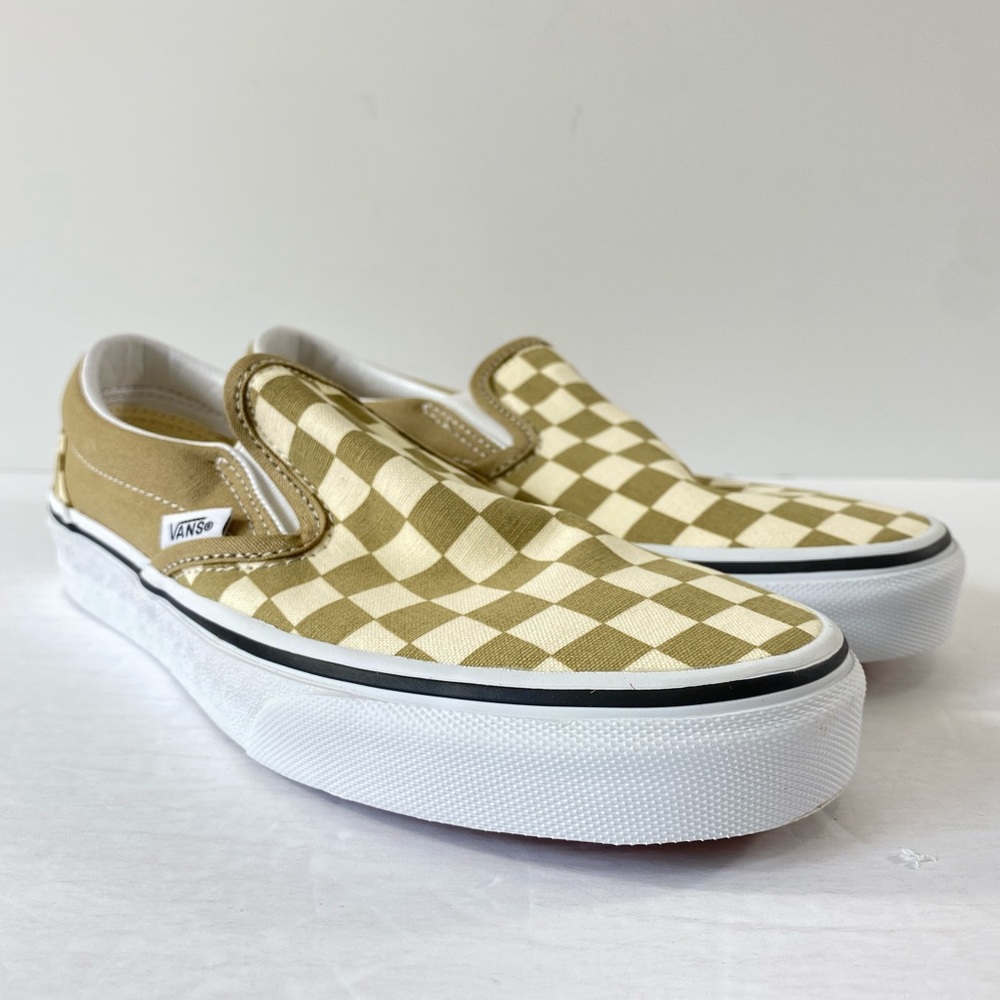 Vans Classic Slip-On Checkerboard Sneakers - Picture 2 of 7